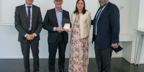 Calidad Mercedes-Benz, Premio Mercedes-Benz
