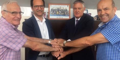 acord col·laboració fundació handbol Roquerol